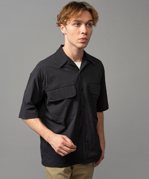 MR.OLIVE(ミスターオリーブ)の「【セットアップ対応】ストレッチ ウォッシャブルナイロン / 70'S オープンカラーシャツ(シャツ/ブラウス・メンズ・ブラック/ベージュ/オレンジ・SMALL/MEDIUM/LARGE)」の2枚目の写真