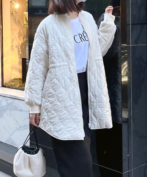 STYLEBLOCK（スタイルブロック）の「中綿キルティングミドル丈ブルゾン（モッズコート・レディース・ブラック/アイボリー/カーキ・FREE）」の2枚目の写真