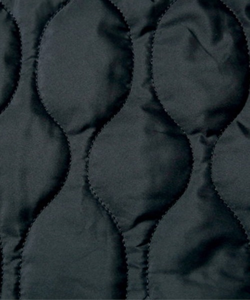 STYLEBLOCK（スタイルブロック）の「中綿キルティングミドル丈ブルゾン（モッズコート・レディース・ブラック/アイボリー/カーキ・FREE）」の13枚目の写真