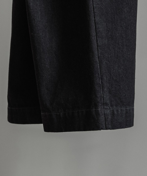 WYM LIDNM（ウィム バイ リドム）の「DENIM WIDE STRAIGHT SLACKS（デニムパンツ・メンズ・ブラック/インディゴブルー・S/M/L）」の4枚目の写真