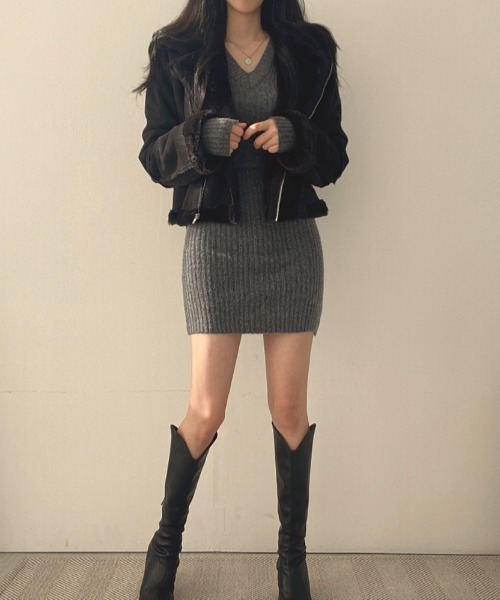 Vipoa（ヴィポア）の「Vネックタイトミニワンピ（ワンピース・レディース・ブラック/アイボリー/グレー・FREE）」の11枚目の写真