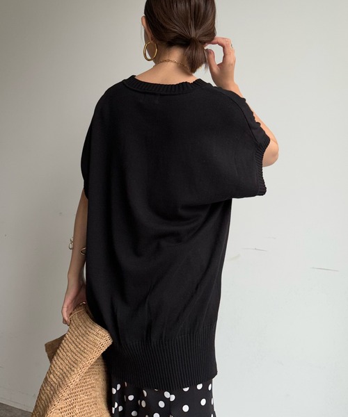 DouDou(ドゥドゥ)の「【WEB限定】 AIMABLEロゴインターシャベスト(ニット/セーター・レディース・ブラック/グレイッシュベージュ/ライトグレー・FREE)」の12枚目の写真