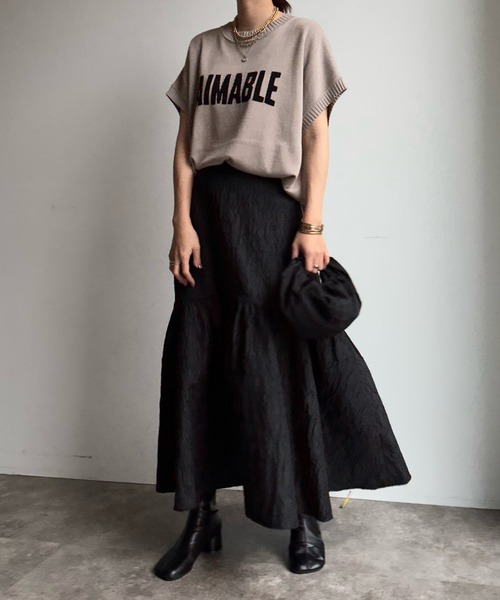 DouDou(ドゥドゥ)の「【WEB限定】 AIMABLEロゴインターシャベスト(ニット/セーター・レディース・ブラック/グレイッシュベージュ/ライトグレー・FREE)」の14枚目の写真