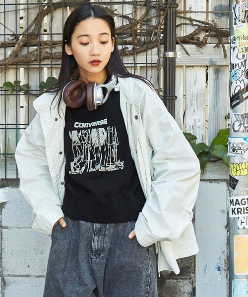 CONVERSE(コンバース)の「【CONVERSE/コンバース】ソリマチアキラ イラストグラフィック裏毛オーバーサイズスウェット(Tシャツ/カットソー・レディース・ホワイト系1/ホワイト系2/ブラック系1/ブラック系2・M/L)」の20枚目の写真