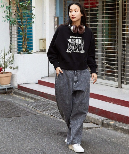 CONVERSE(コンバース)の「【CONVERSE/コンバース】ソリマチアキラ イラストグラフィック裏毛オーバーサイズスウェット(Tシャツ/カットソー・レディース・ホワイト系1/ホワイト系2/ブラック系1/ブラック系2・M/L)」の22枚目の写真