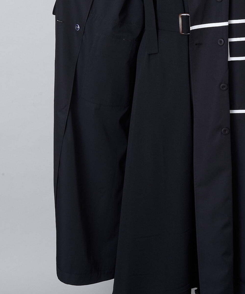 A de a.v.v（アードアー・ヴェ・ヴェ）の「バイカラーパイピングダブルボタントレンチコート（トレンチコート・レディース・ミント/ブラック・36/38）」の21枚目の写真