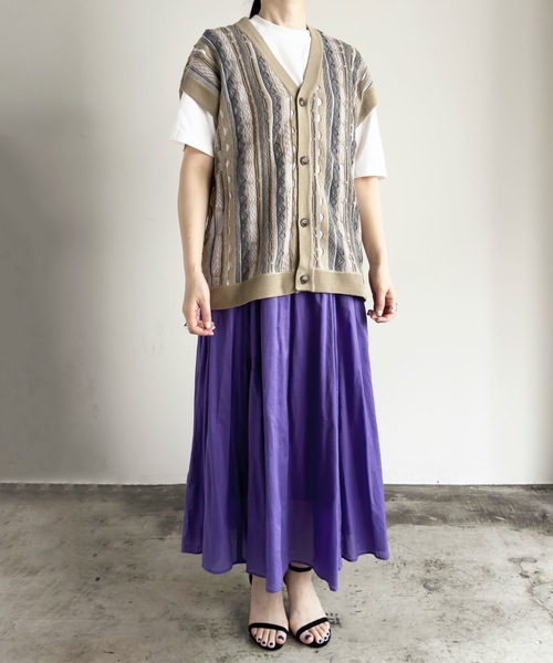 COMMON WARE（コモンウェアー）の「COMMONWARE:3Dニットベスト（ベスト・レディース・ブラック/グリーン/ネイビー/ベージュ・L/M）」の3枚目の写真