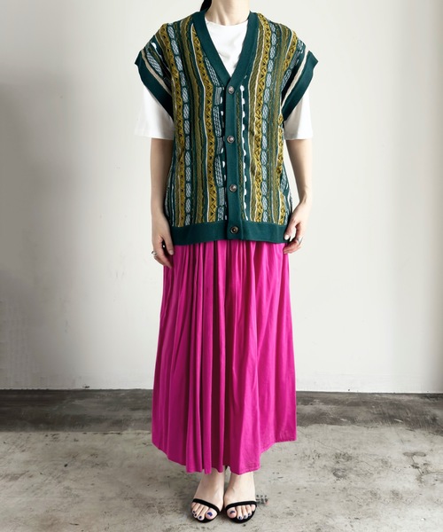 COMMON WARE（コモンウェアー）の「COMMONWARE:3Dニットベスト（ベスト・レディース・ブラック/グリーン/ネイビー/ベージュ・L/M）」の4枚目の写真