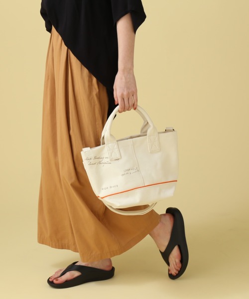 AVIREX（アヴィレックス）の「SCRIBBING MINI TOTE BAG/ スクリブリング ミニトートバッグ（トートバッグ・レディース・アイボリー/その他6/その他35/オリーブ系・F）」の12枚目の写真