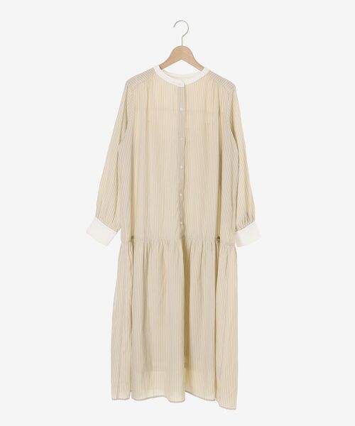 le.coeur blanc（ルクールブラン）の「カッセンストライプギャザーシャツワンピース（シャツワンピース・レディース・ベージュ系その他2/ブルー系その他4・38）」の6枚目の写真