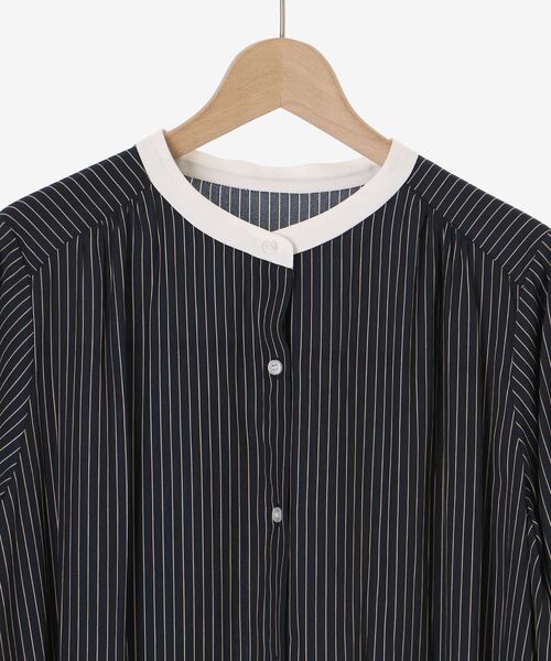 le.coeur blanc（ルクールブラン）の「カッセンストライプギャザーシャツワンピース（シャツワンピース・レディース・ベージュ系その他2/ブルー系その他4・38）」の22枚目の写真