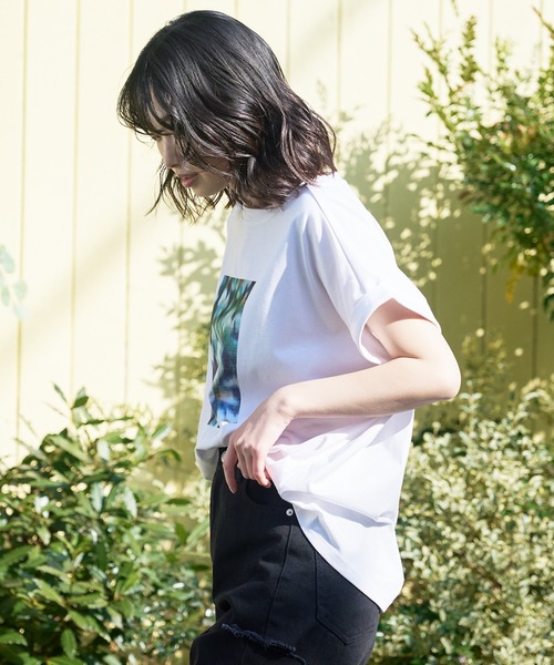 JEANS MATE（ジーンズメイト）の「汗染みの目立ちにくいTシャツ ZEROSTAIN ゼロステイン　撥水性　UVカット ローカルラウンドプリント　ボタニカルプリント　 Tシャツ（Tシャツ/カットソー・レディース・ホワイト/ブラック/イエロー/ミント/ピンク系その他/ダークベージュ・MEDIUM/LARGE）」の16枚目の写真