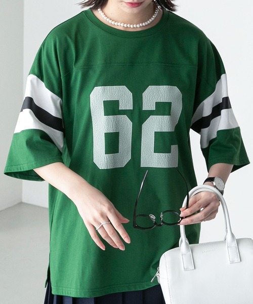 BONLECILL（ボンルシール）の「ナンバリング 配色ルーズ半袖Tシャツ（Tシャツ/カットソー・レディース・ブラック/オフホワイト/ネイビー/グリーン・FREE）」の4枚目の写真
