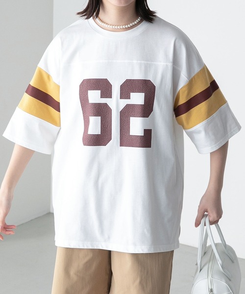 BONLECILL（ボンルシール）の「ナンバリング 配色ルーズ半袖Tシャツ（Tシャツ/カットソー・レディース・ブラック/オフホワイト/ネイビー/グリーン・FREE）」の7枚目の写真