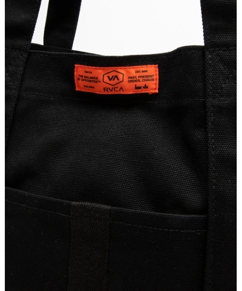 RVCA(ルーカ)の「RVCA メンズ CHAINMAIL LARGE CANVAS BAG バッグ【2023年春夏モデル】/ルーカキャンバストート(トートバッグ・メンズ・ブラック/ホワイト・FREE)」の5枚目の写真