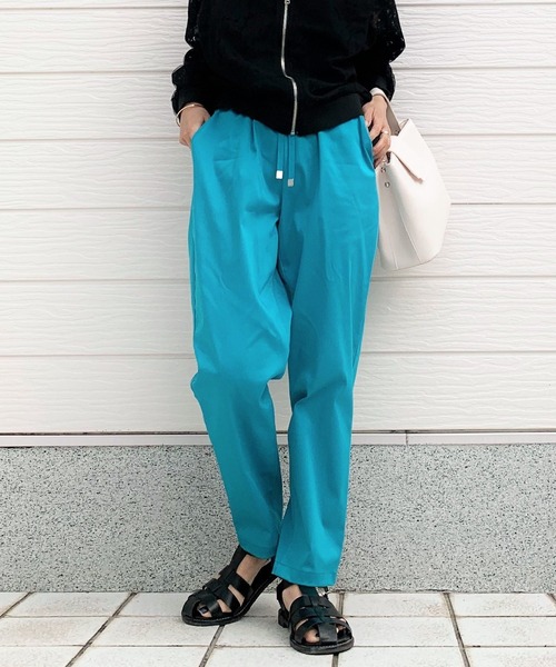 Q（キュー）の「コットンサテンイージーパンツ（その他パンツ・レディース・ラベンダー/ターコイズブルー/ブラック・MEDIUM）」の2枚目の写真