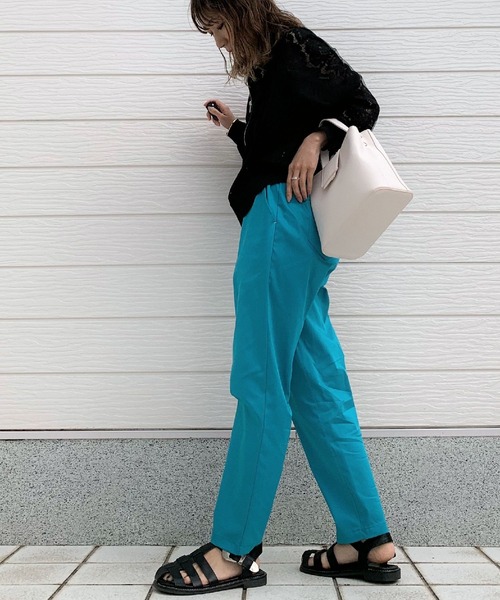 Q（キュー）の「コットンサテンイージーパンツ（その他パンツ・レディース・ラベンダー/ターコイズブルー/ブラック・MEDIUM）」の15枚目の写真