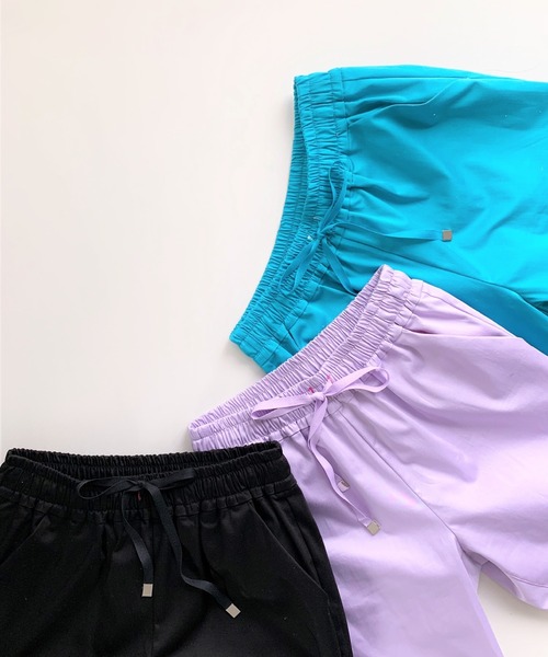 Q（キュー）の「コットンサテンイージーパンツ（その他パンツ・レディース・ラベンダー/ターコイズブルー/ブラック・MEDIUM）」の7枚目の写真