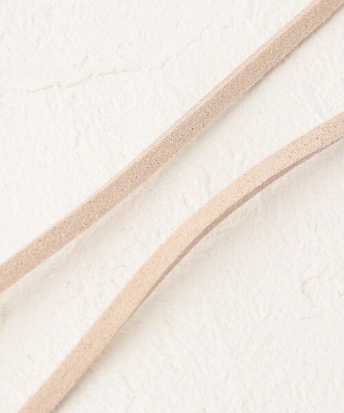 SHOO・LA・RUE(シューラルー)の「◆シェル月の輪ネックレス(ネックレス・レディース・ブルー/オフホワイト/グレー/キャメル/サンドベージュ・00)」の9枚目の写真