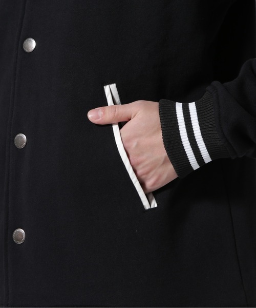 1piu1uguale3 RELAX（ウノピュウノウグァーレトレリラックス）の「1PIU1UGUALE3 RELAX/ウノピゥ ウノ ウグァーレ トレ リラックス/バックロゴスウェットスタジアムジャンパー（スタジャン・メンズ・ブラック・L/M/XL）」の11枚目の写真