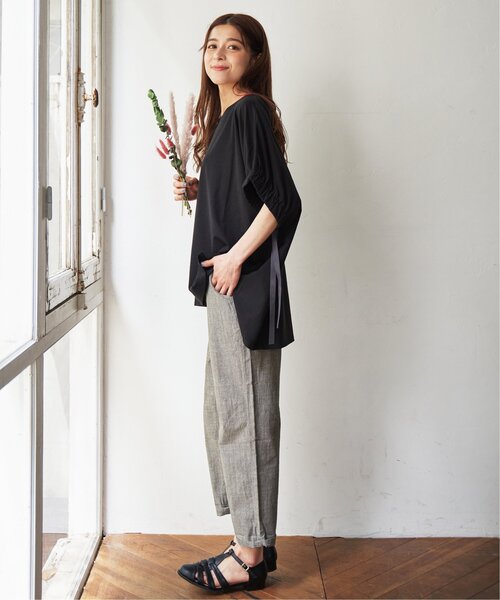 LBC(エルビーシー)の「袖ギャザーリボンチュニック(Tシャツ/カットソー・レディース・ブラック/ベージュ/ホワイト・M)」の14枚目の写真