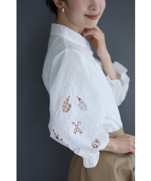 cawaii（カワイイ）の「ふっくらカッティングレース袖のシャツトップス 長袖（シャツ/ブラウス・レディース・ホワイト・FREE）」の15枚目の写真