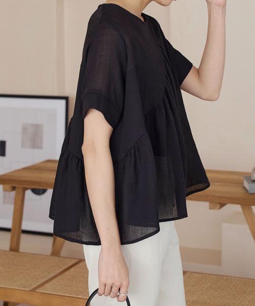 アシンメトリーシアーガーゼブラウス