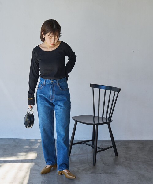 coen（コーエン）の「ストレートデニムパンツ（デニムパンツ・レディース・ブラック/コバルトブルー・S/M/L）」の4枚目の写真