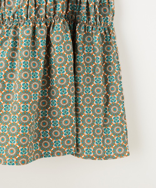 CIAOPANIC TYPY（チャオパニックティピー）の「【KIDS】バティック&ペイズリー柄レーヨンギャザーキャミワンピ（ワンピース・キッズ・オレンジ/ブルー・105/120/140/150）」の5枚目の写真