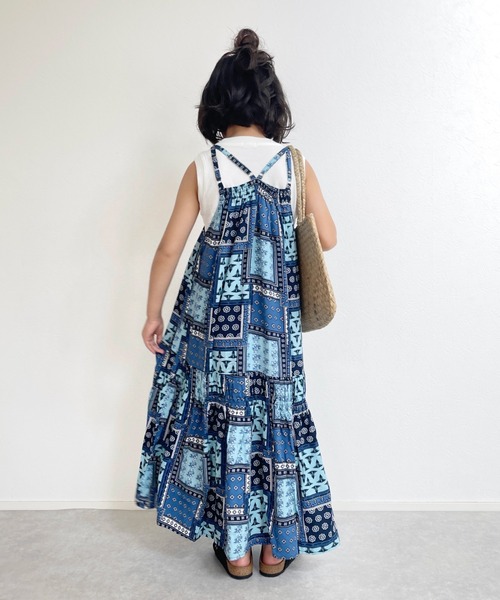 CIAOPANIC TYPY（チャオパニックティピー）の「【KIDS】バティック&ペイズリー柄レーヨンギャザーキャミワンピ（ワンピース・キッズ・オレンジ/ブルー・105/120/140/150）」の21枚目の写真