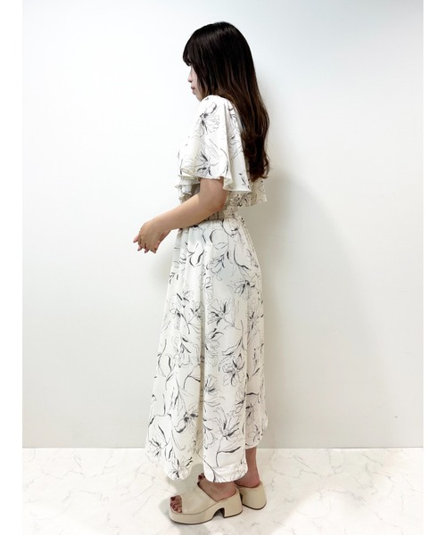 【ほぼ未使用】CECIL McBEE　ネイビー 花柄 半袖 ミニワンピース　春夏 1832558141.jpg?1677491205