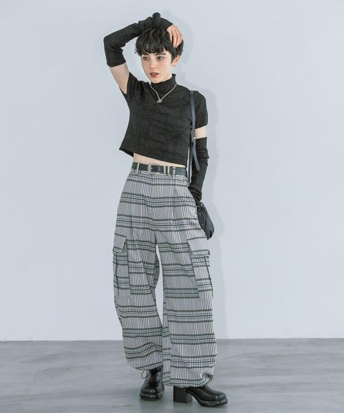 PAGEBOY（ページボーイ）の「2WAYスリーブリブTOPS（ニット/セーター・レディース・ブラック/ブラック系その他/ホワイト系その他・FREE）」の15枚目の写真