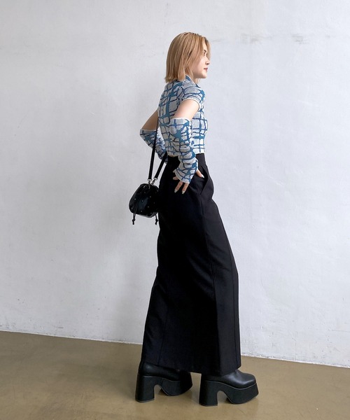 PAGEBOY（ページボーイ）の「2WAYスリーブリブTOPS（ニット/セーター・レディース・ブラック/ブラック系その他/ホワイト系その他・FREE）」の11枚目の写真