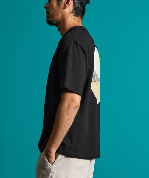 The DUFFER of ST.GEORGE(ザダファーオブセントジョージ)の「OFFSHORE × BLACK LABEL LOGO TEE:オフショア コラボ ロゴ プリントTシャツ(Tシャツ/カットソー・メンズ・ホワイト/ブラック・MEDIUM/X-LARGE/SMALL/LARGE)」の20枚目の写真