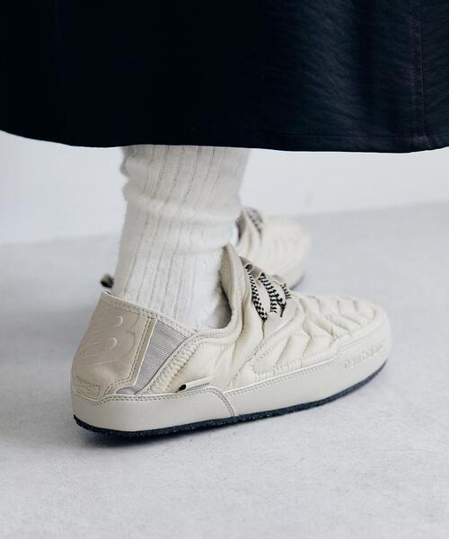NEW BALANCE(ニューバランス)の「【WEB限定】<New Balance>CARAVAN MOC V2 シューズ / スリッポン(スニーカー・レディース・ブラック/オフホワイト・24cm/23cm/25cm)」の6枚目の写真