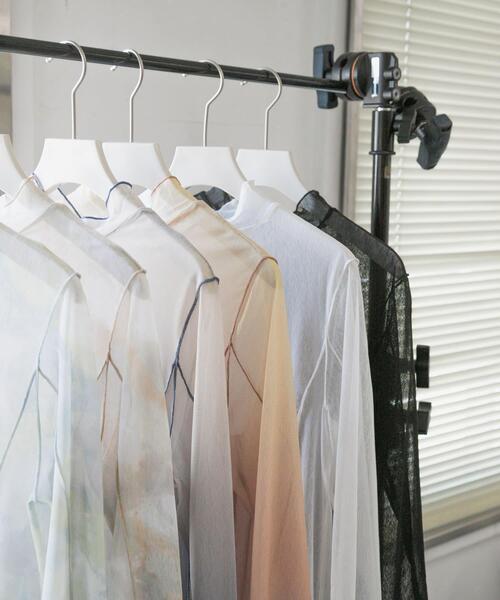 SENSE OF PLACE by URBAN RESEARCH(センスオブプレイスバイアーバンリサーチ)の「メローチュールハイネックトップ(Tシャツ/カットソー・レディース・ブラック/その他1/その他2/グリーン系その他/ベージュ系その他/アイボリー・ONE)」の21枚目の写真