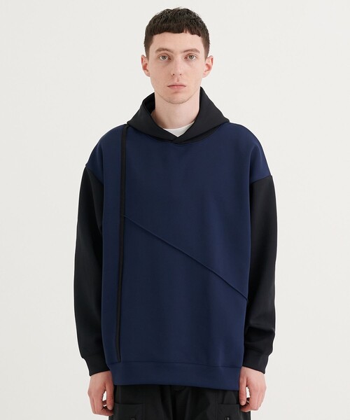 CITY TOKYO（シティトウキョウ）の「切り替えフードプルオーバー（パーカー・メンズ・ネイビー/ホワイト/ブラック・2/3/1）」の7枚目の写真
