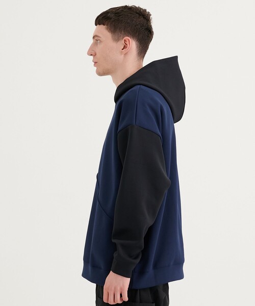 CITY TOKYO（シティトウキョウ）の「切り替えフードプルオーバー（パーカー・メンズ・ネイビー/ホワイト/ブラック・2/3/1）」の8枚目の写真