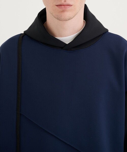 CITY TOKYO（シティトウキョウ）の「切り替えフードプルオーバー（パーカー・メンズ・ネイビー/ホワイト/ブラック・2/3/1）」の10枚目の写真