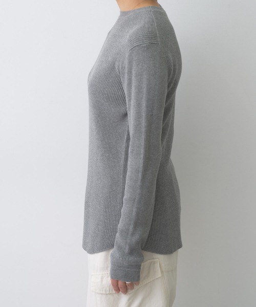 PUAL CE CIN(ピュアルセシン)の「ワッフルニットプルオーバー(Tシャツ/カットソー・レディース・グレイッシュベージュ/グレー/ブラック/オレンジ・FREE)」の19枚目の写真