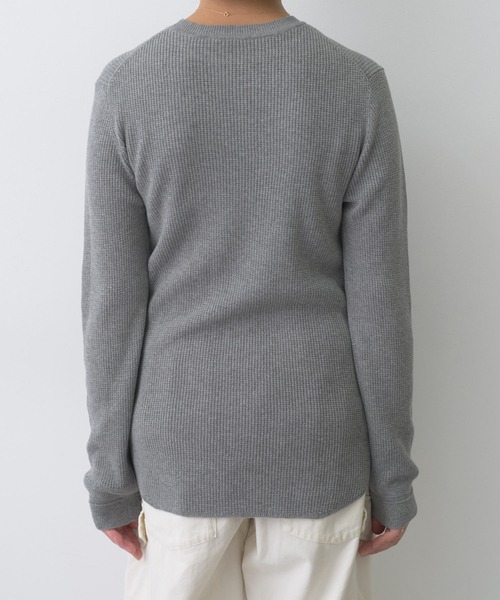 PUAL CE CIN(ピュアルセシン)の「ワッフルニットプルオーバー(Tシャツ/カットソー・レディース・グレイッシュベージュ/グレー/ブラック/オレンジ・FREE)」の20枚目の写真