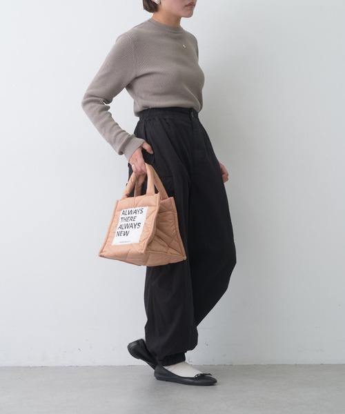 PUAL CE CIN(ピュアルセシン)の「ワッフルニットプルオーバー(Tシャツ/カットソー・レディース・グレイッシュベージュ/グレー/ブラック/オレンジ・FREE)」の8枚目の写真