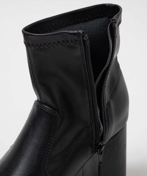 WEGO(ウィゴー)の「WEGO/ストーム付きストレッチショートブーツ(ブーツ・レディース・オフホワイト/ブラック・MEDIUM/LARGE)」の10枚目の写真