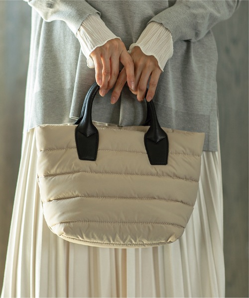 OPAQUE.CLIP（オペークドットクリップ）の「◆【2WAY】ボーダーキルティングミドルトート（トートバッグ・レディース・ダークブラウン系/ブラック/ライトベージュ・00）」の3枚目の写真