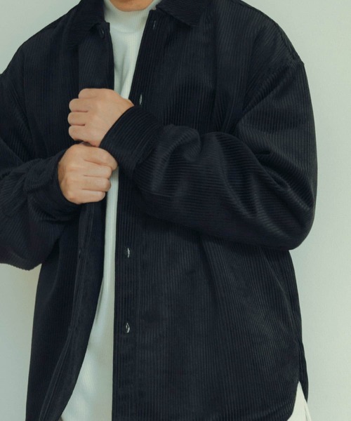 ITEMS URBANRESEARCH（アイテムズ アーバンリサーチ）の「裏フリース ボンディングコーデュロイシャツ（シャツ/ブラウス・メンズ・ブラック/ブラウン/カーキ・LARGE/MEDIUM）」の19枚目の写真