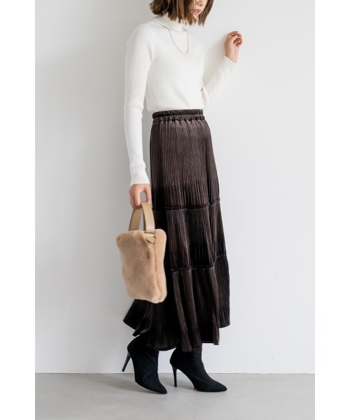 M.deux（エムドゥ）の「●ベーシックタートルニット●（ニット/セーター・レディース・ライトグレー/レッド/ブラック/グリーン/マスタード/オフホワイト/その他・MEDIUM）」の16枚目の写真