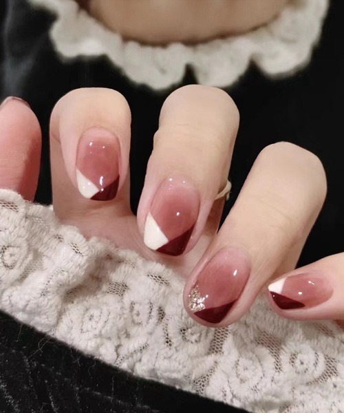 Doux Belle（ドゥーベル）の「ジェルネイルチップ（ネイルシール/ネイルチップ・レディース・D/B/J/F/C/E/H/G/I/A/K・FREE）」の2枚目の写真