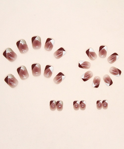 Doux Belle（ドゥーベル）の「ジェルネイルチップ（ネイルシール/ネイルチップ・レディース・D/B/J/F/C/E/H/G/I/A/K・FREE）」の13枚目の写真