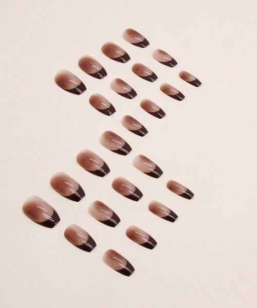 Doux Belle（ドゥーベル）の「ジェルネイルチップ（ネイルシール/ネイルチップ・レディース・D/B/J/F/C/E/H/G/I/A/K・FREE）」の19枚目の写真