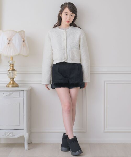 ems excite（エムズエキサイト）の「ビジュー釦JK（ノーカラージャケット・レディース・ナチュラル/ブラック・FREE）」の17枚目の写真